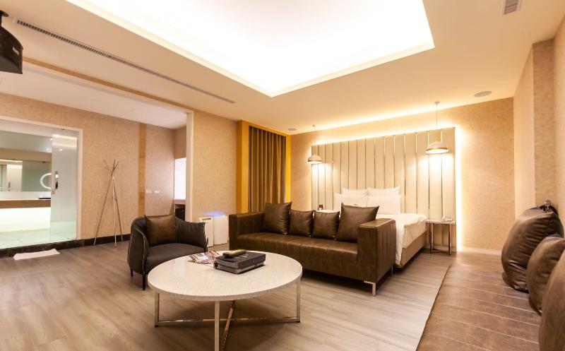 Six Star Motel-Zhongli image