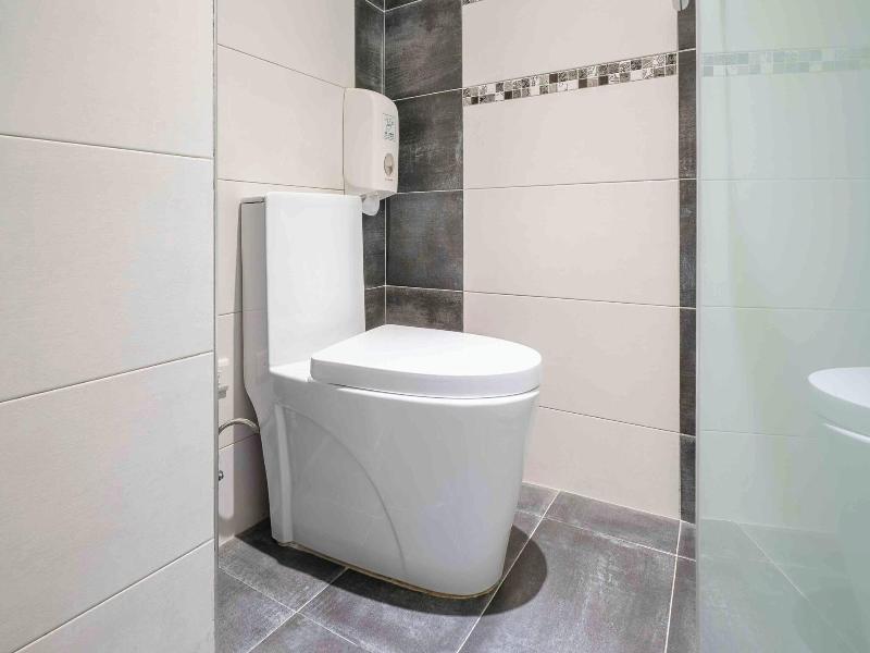 CHECK inn Taichung Ziyou image