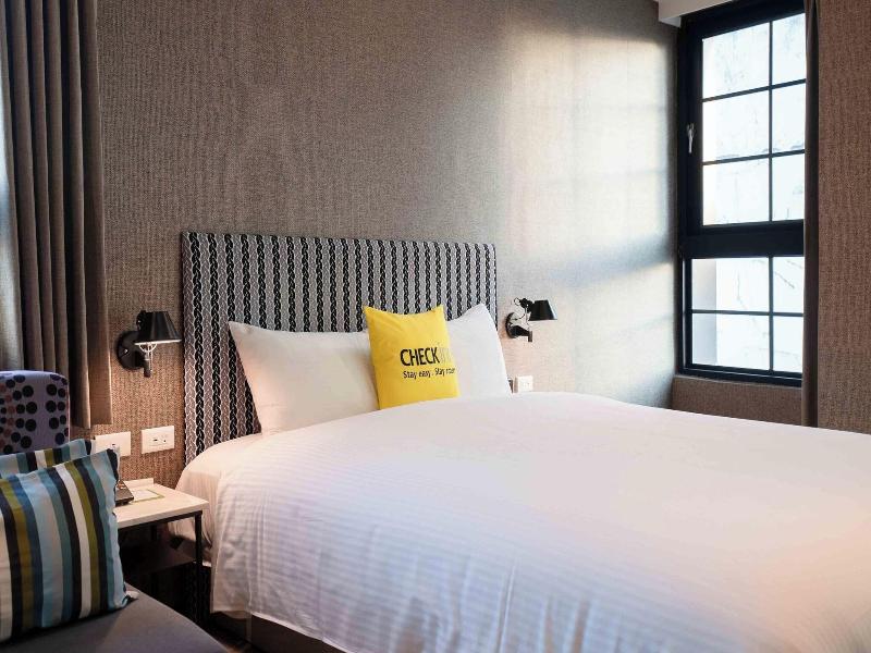 CHECK inn Taichung Ziyou image