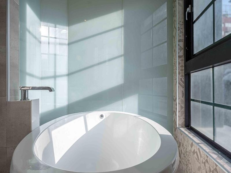 CHECK inn Taichung Ziyou image