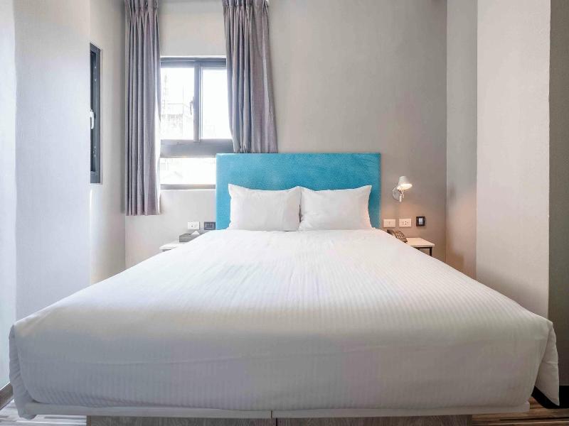 CHECK inn Taichung Ziyou image
