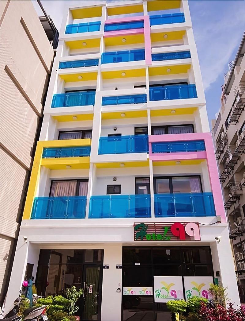 Hotel 99 2