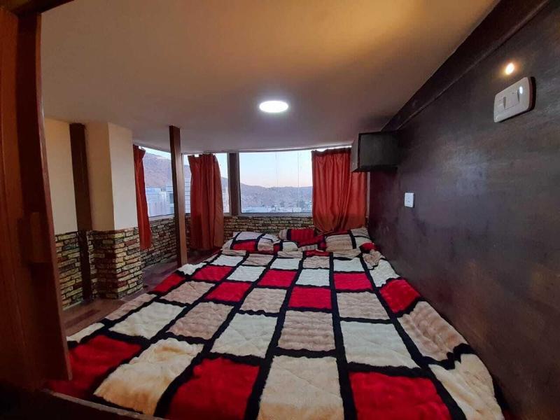 Petra Cabin Hostel image