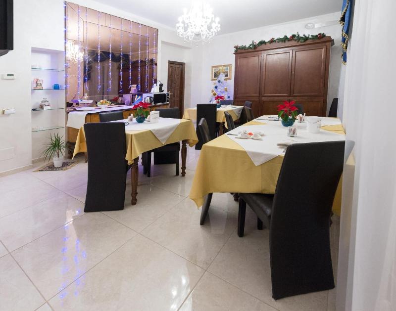 Roma Royal Residence image