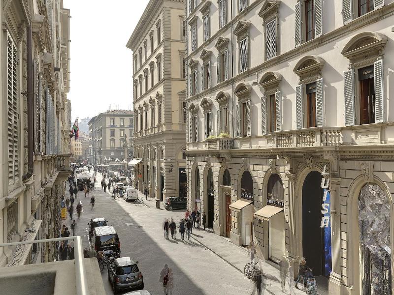 Il Salotto Di Firenze image