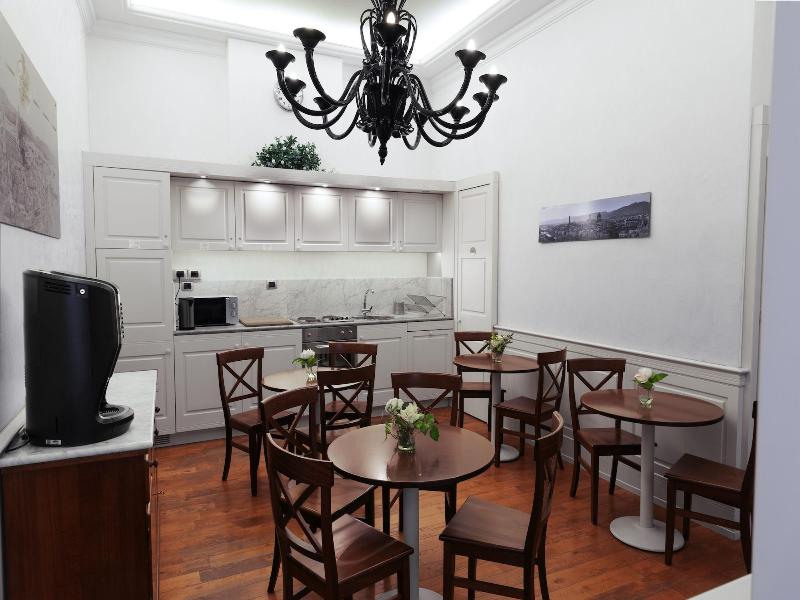 Il Salotto Di Firenze image