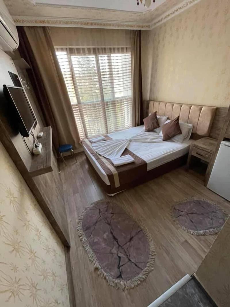 Ozgur Hotel image