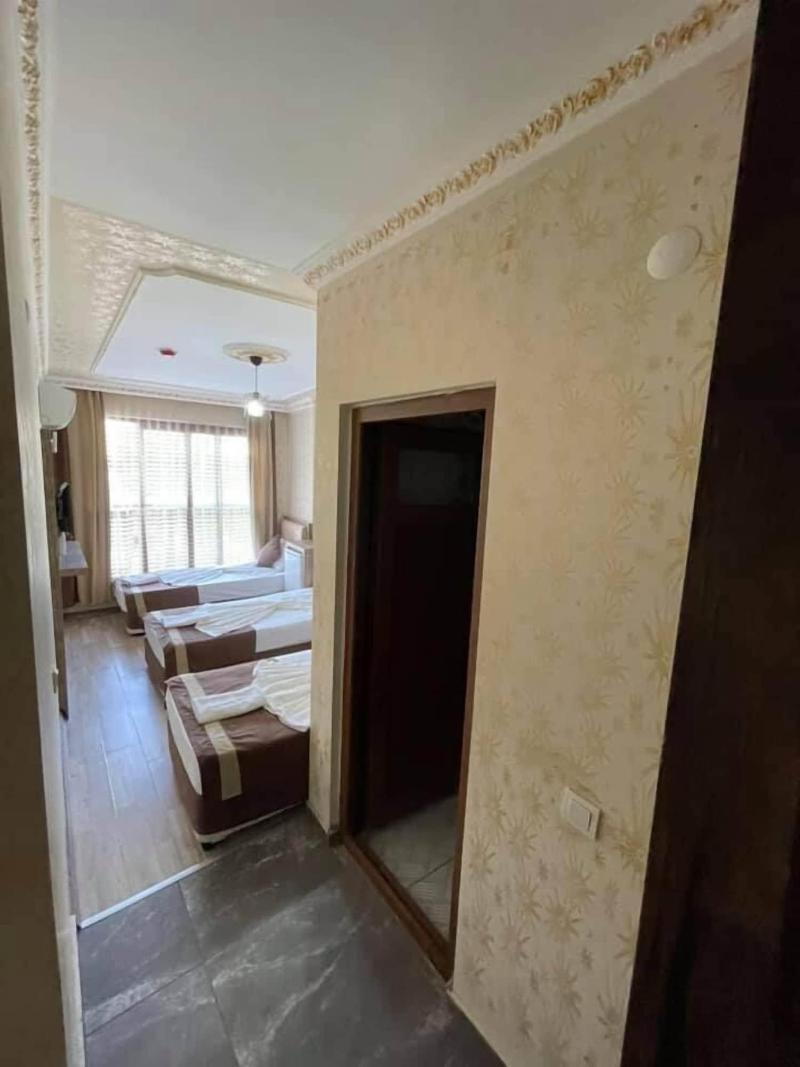 Ozgur Hotel image