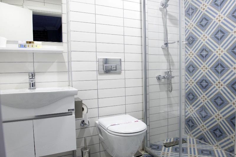 Luna Boutique Hotel image