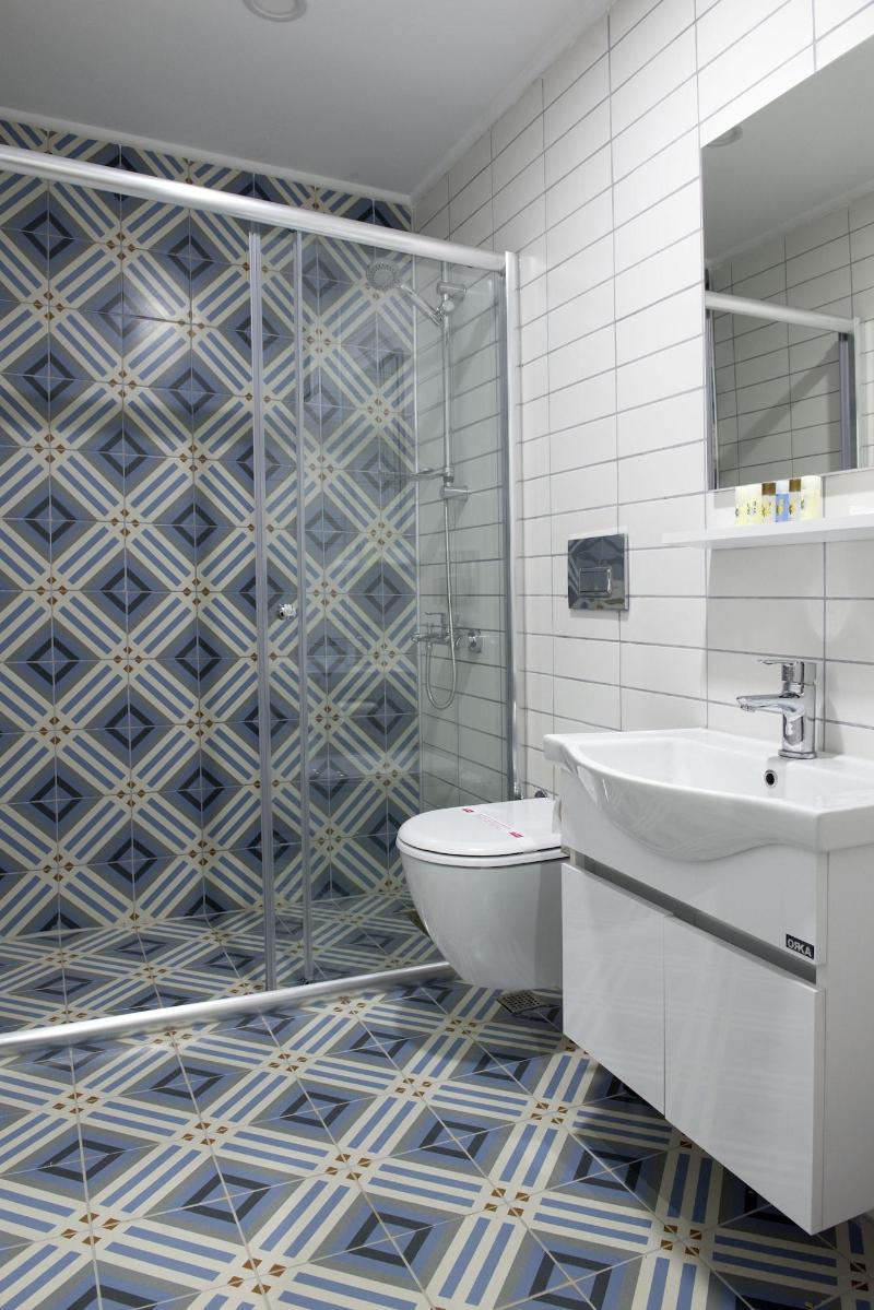 Luna Boutique Hotel image