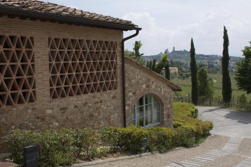 Villa Ducci image