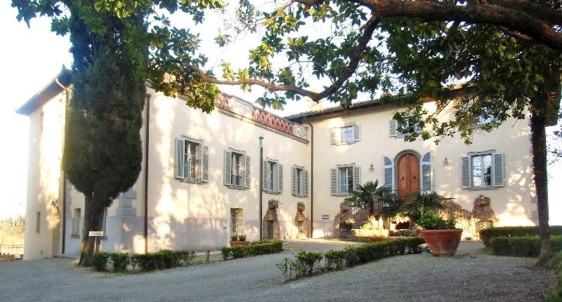 Villa Ducci image