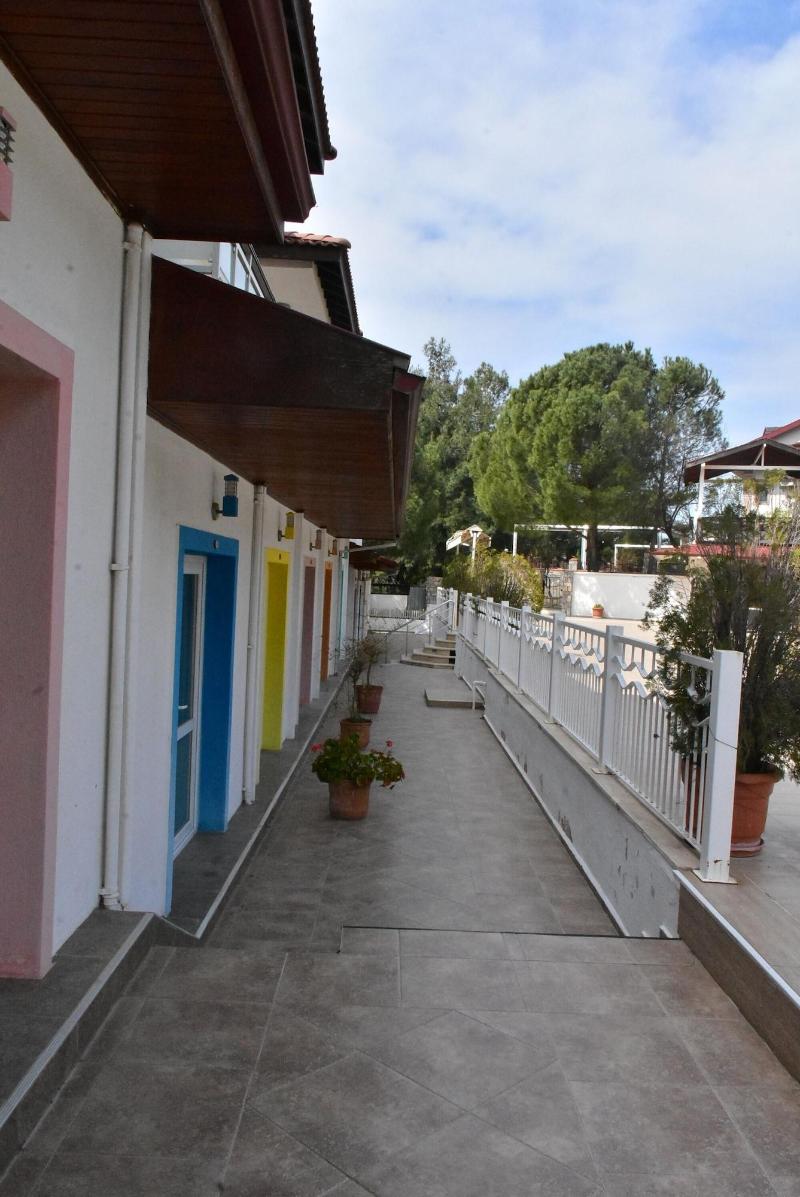 Konfor Suite Otel image