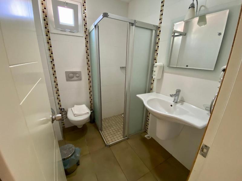 Konfor Suite Otel image