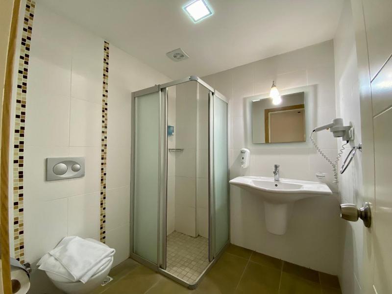 Konfor Suite Otel image