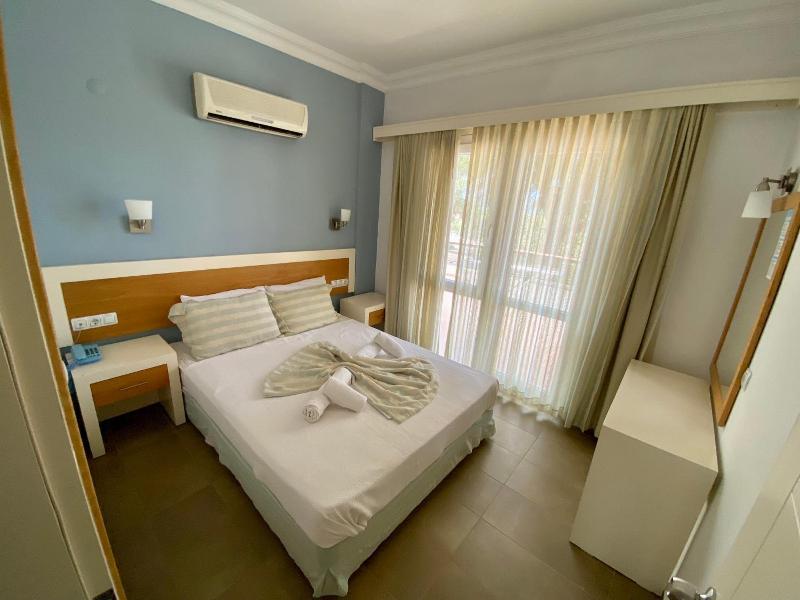 Konfor Suite Otel image
