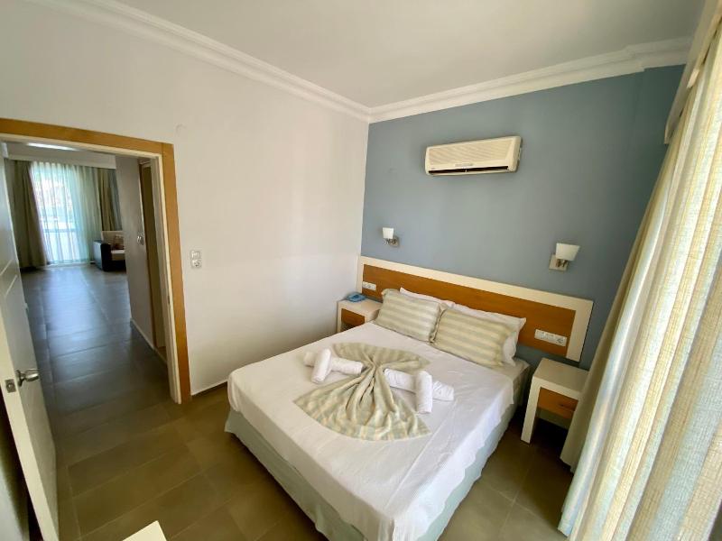 Konfor Suite Otel image