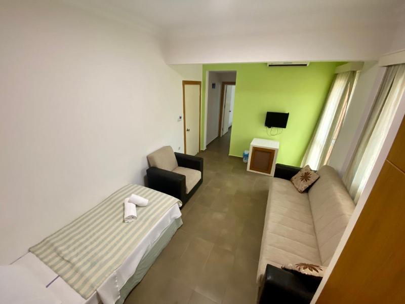 Konfor Suite Otel image