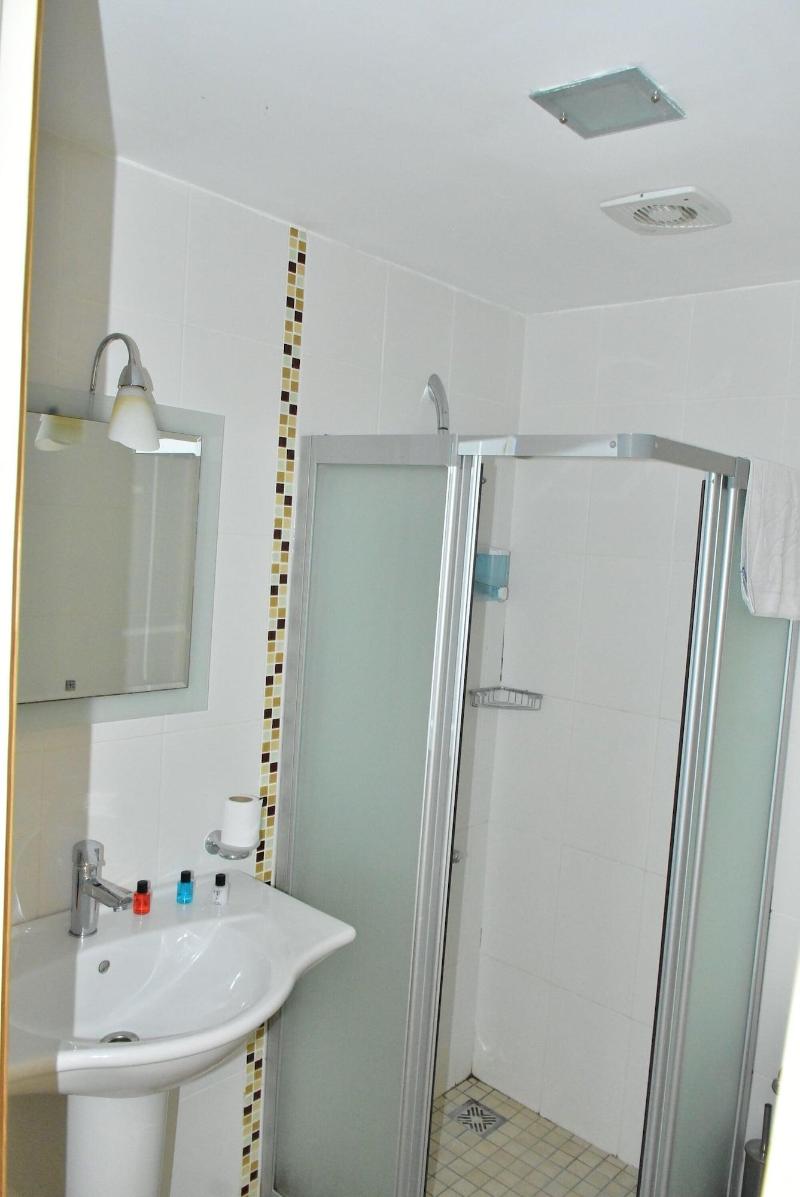 Konfor Suite Otel image