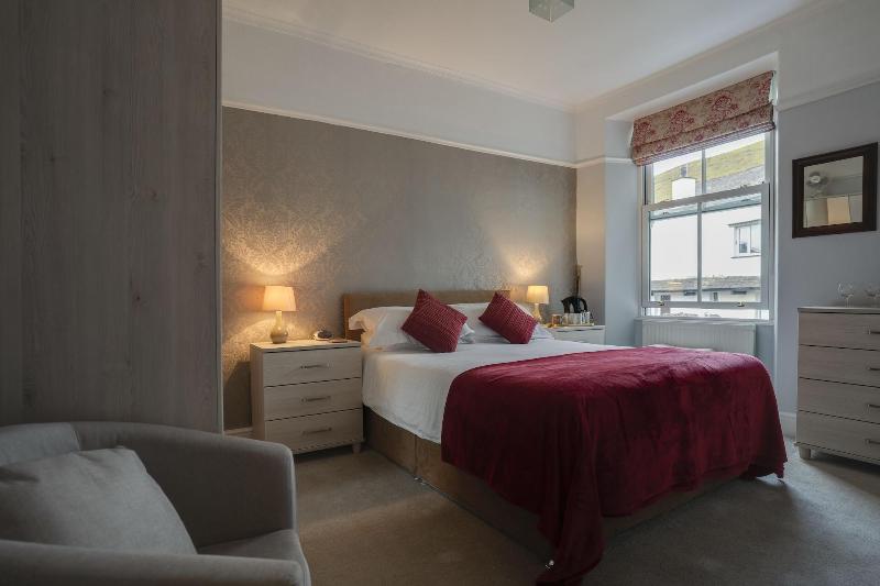 Lyndale Guest House image