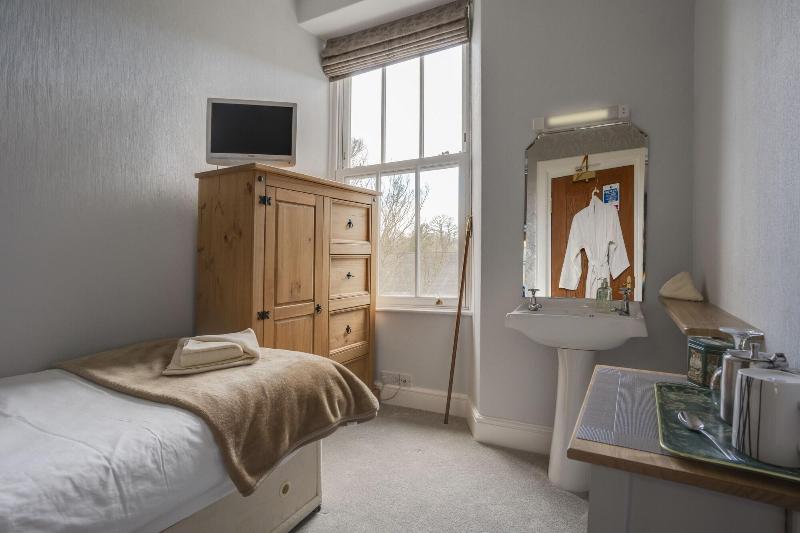 Lyndale Guest House image