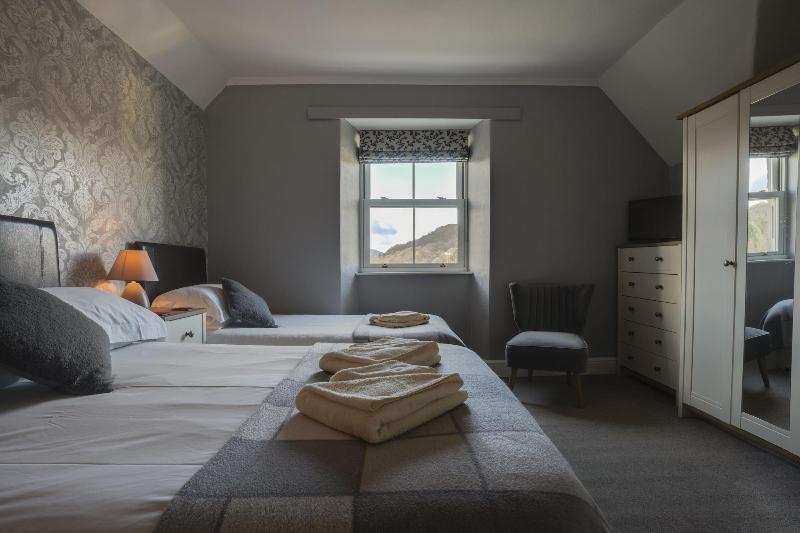 Lyndale Guest House image