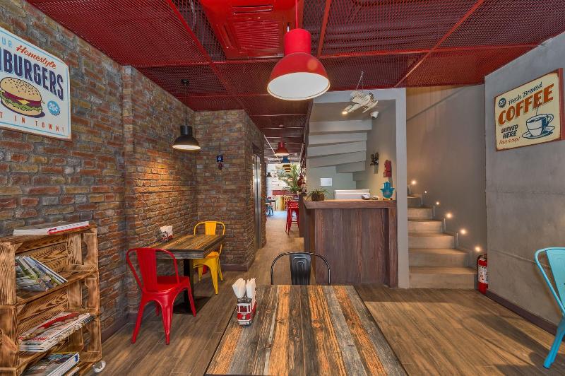 Taksim Nis Hotel image