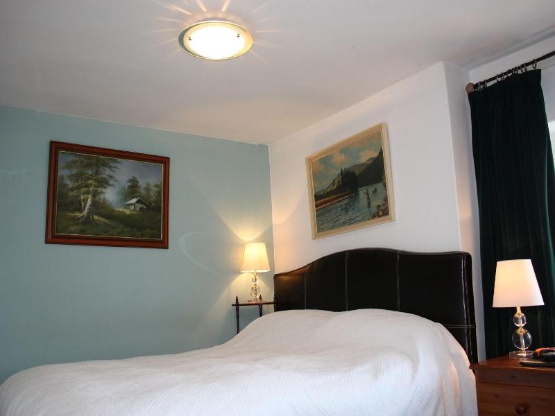 Manor Farm Bed & Breakfast image