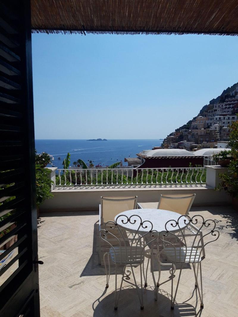 Villa Rosa image