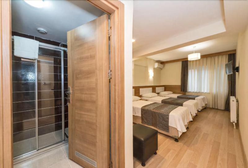 Polanin Hotel image