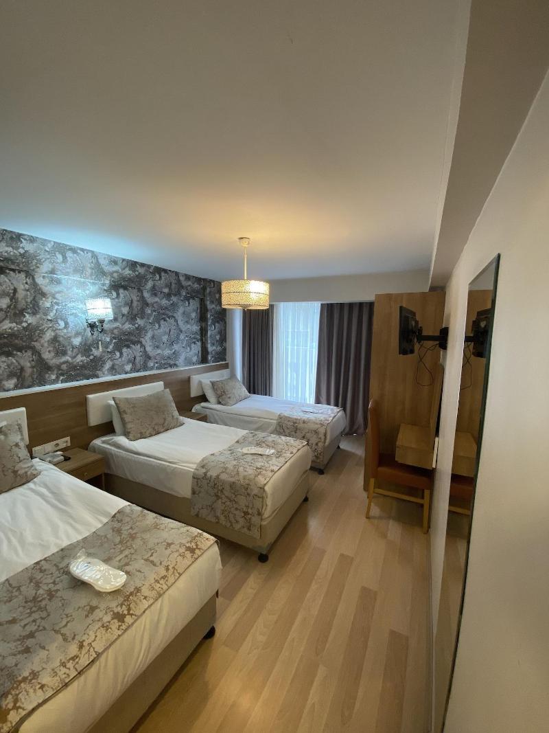 Polanin Hotel image