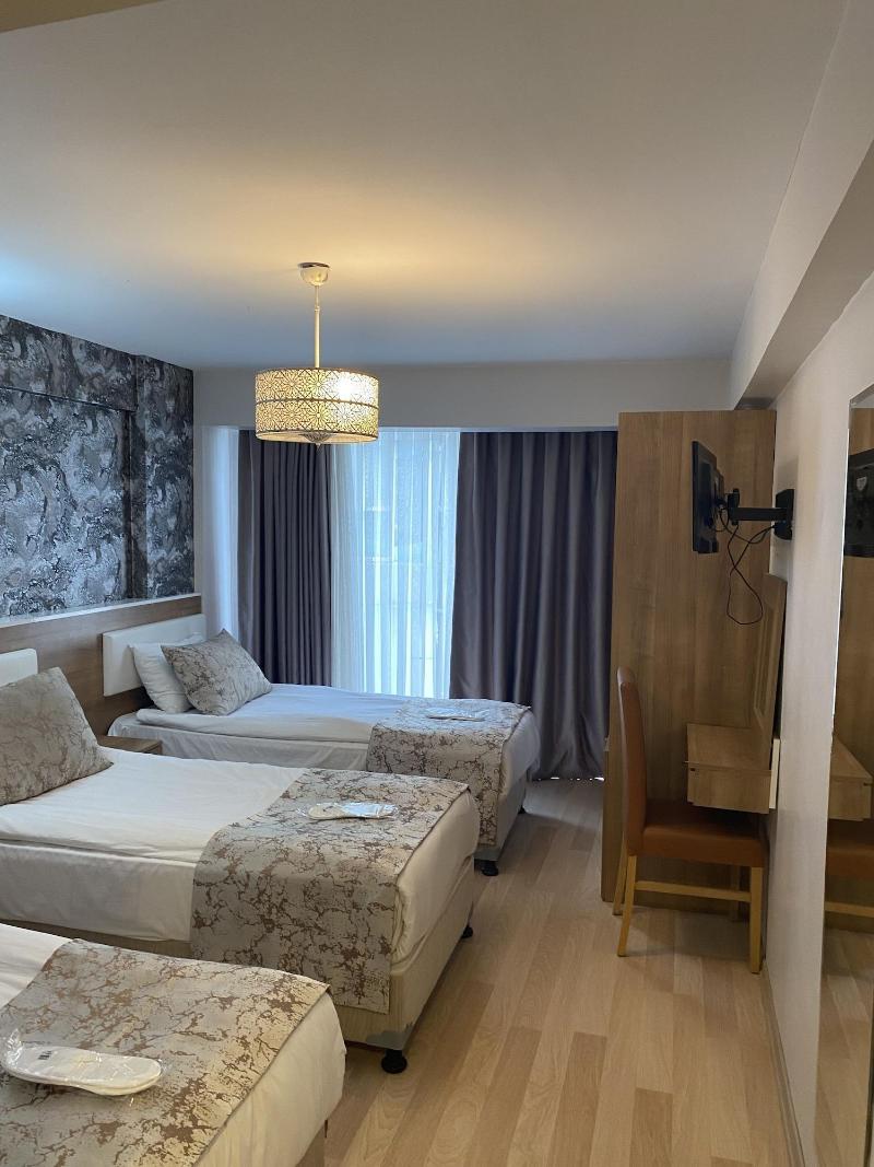 Polanin Hotel image
