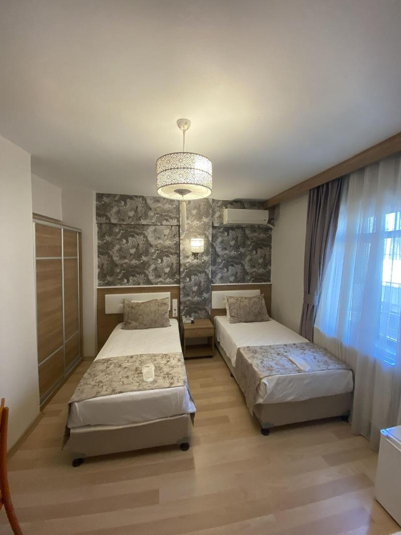Polanin Hotel image