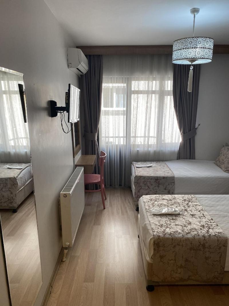 Polanin Hotel image
