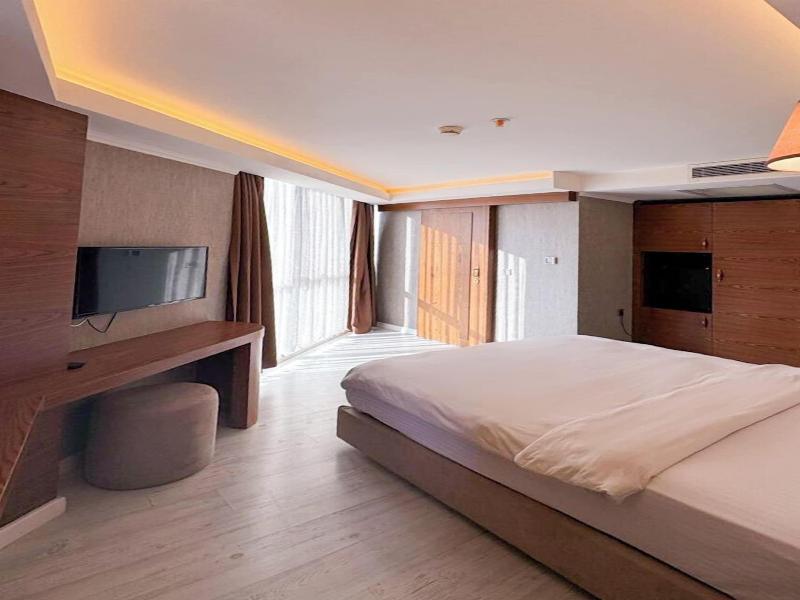 Sultan City Hotel image