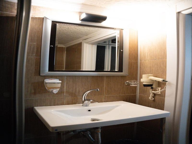 Pearl Hotel Istanbul image