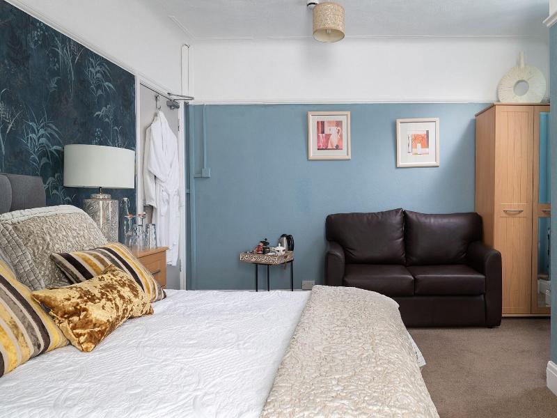 Rosaire Guest House image