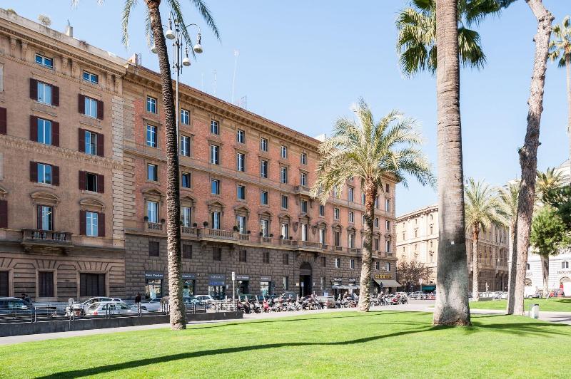 Mybedcavour image