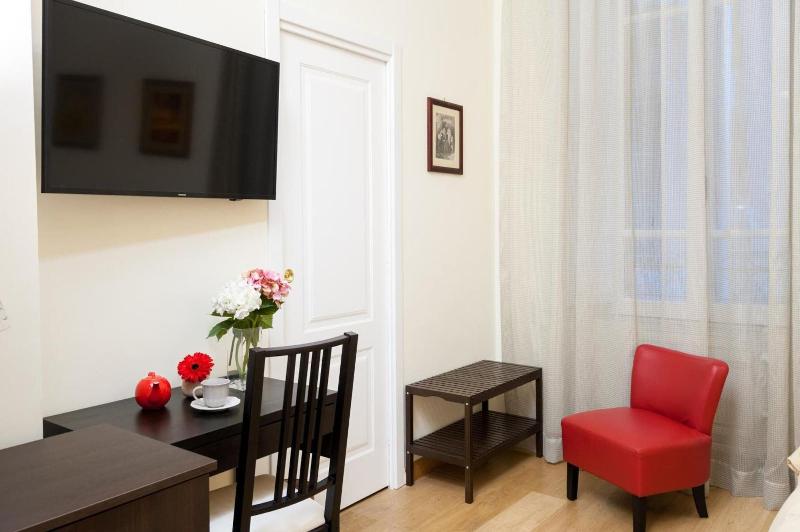 Mybedcavour image