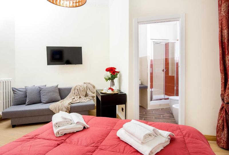 Mybedcavour image