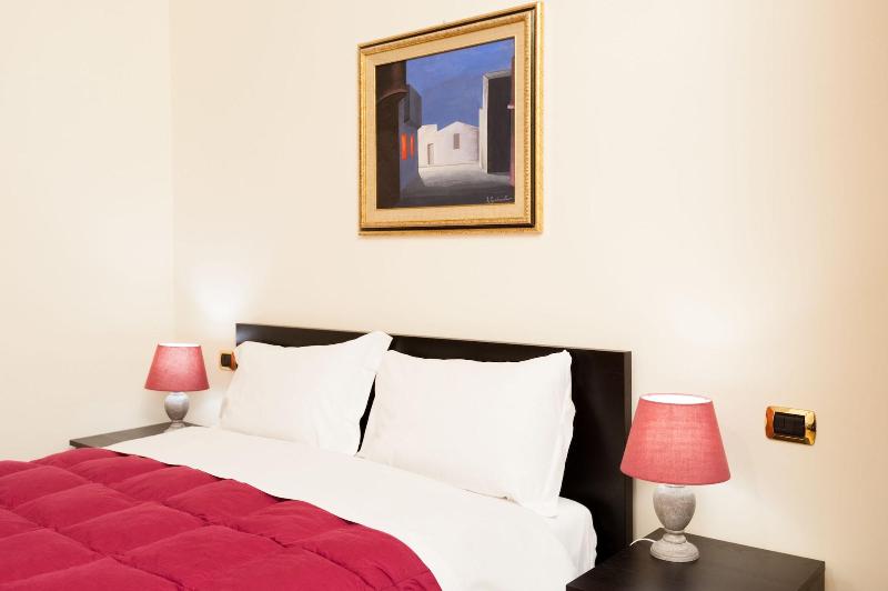 Mybedcavour image