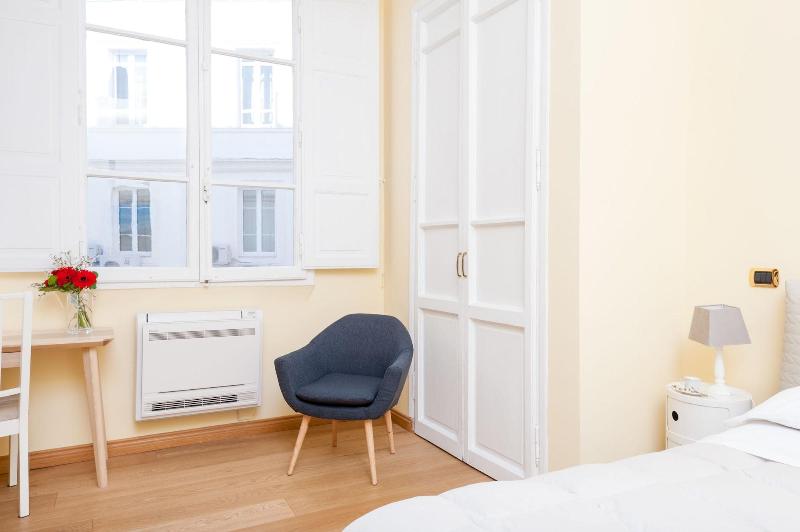 Mybedcavour image