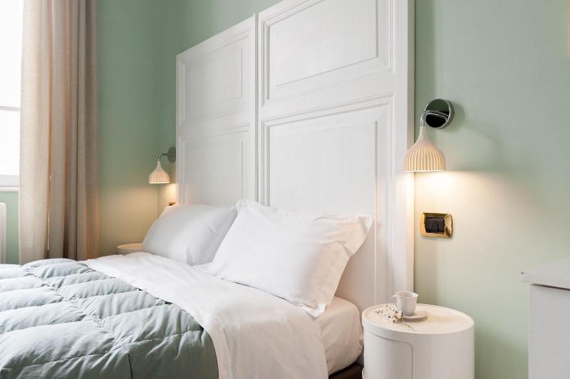 Mybedcavour image