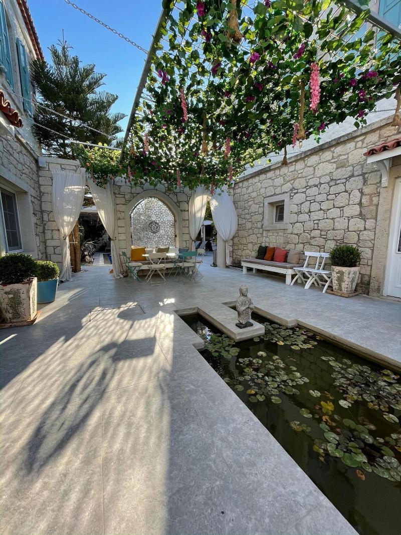 Monk Hotel Alacati - Adults Only image