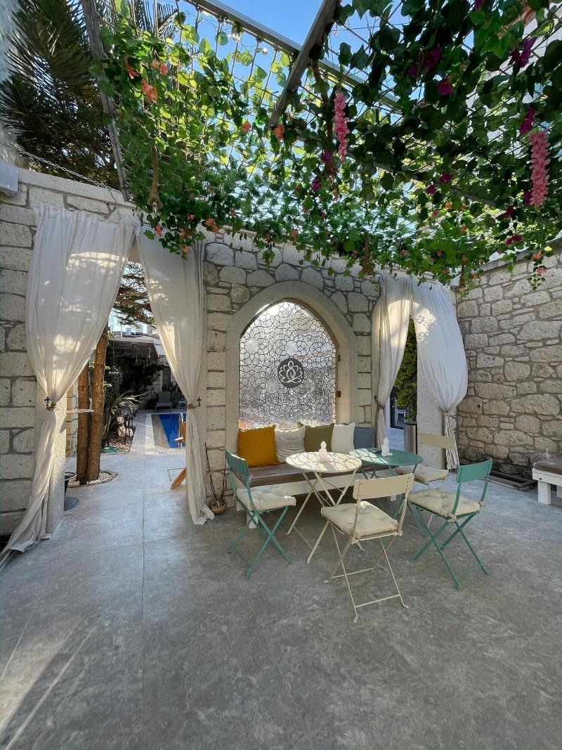 Monk Hotel Alacati - Adults Only image