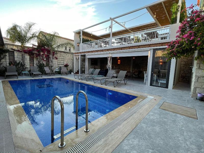 Monk Hotel Alacati - Adults Only image