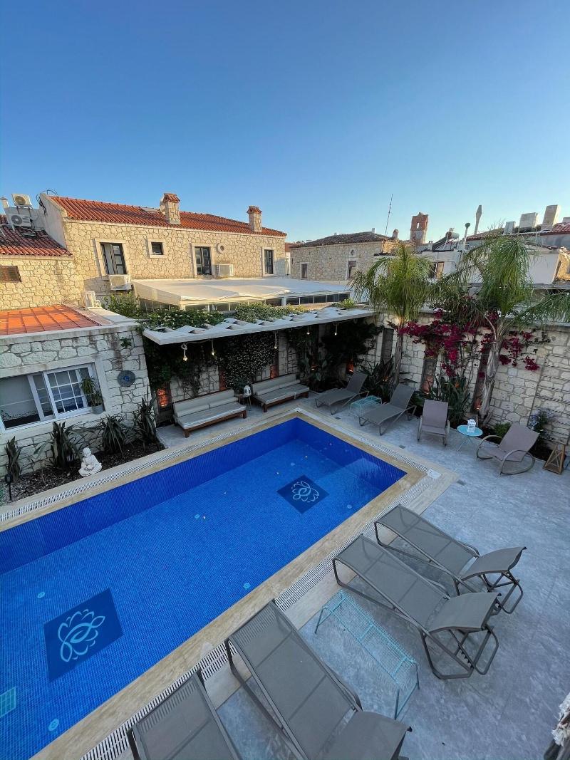 Monk Hotel Alacati - Adults Only image