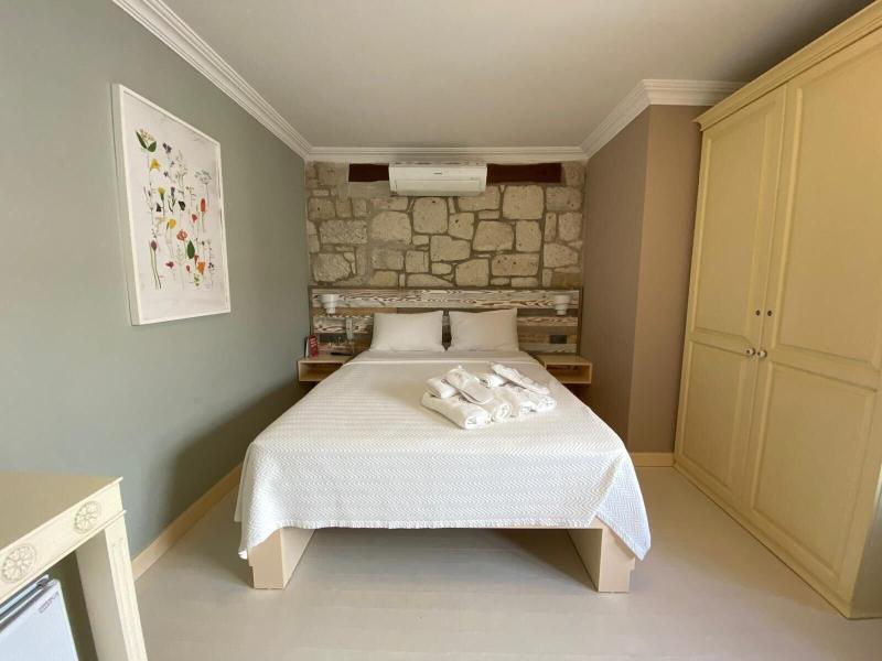 Monk Hotel Alacati - Adults Only image