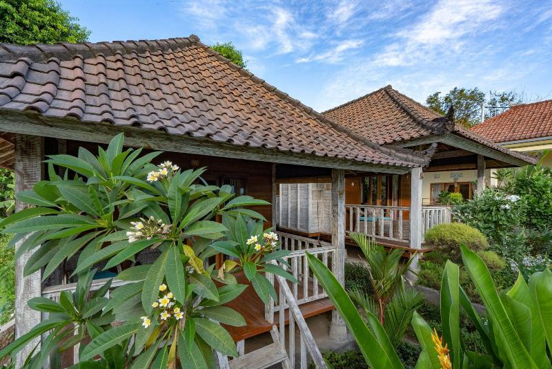 Bali Nusa Villa Lembongan image