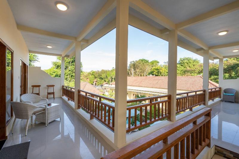 Bali Nusa Villa Lembongan image